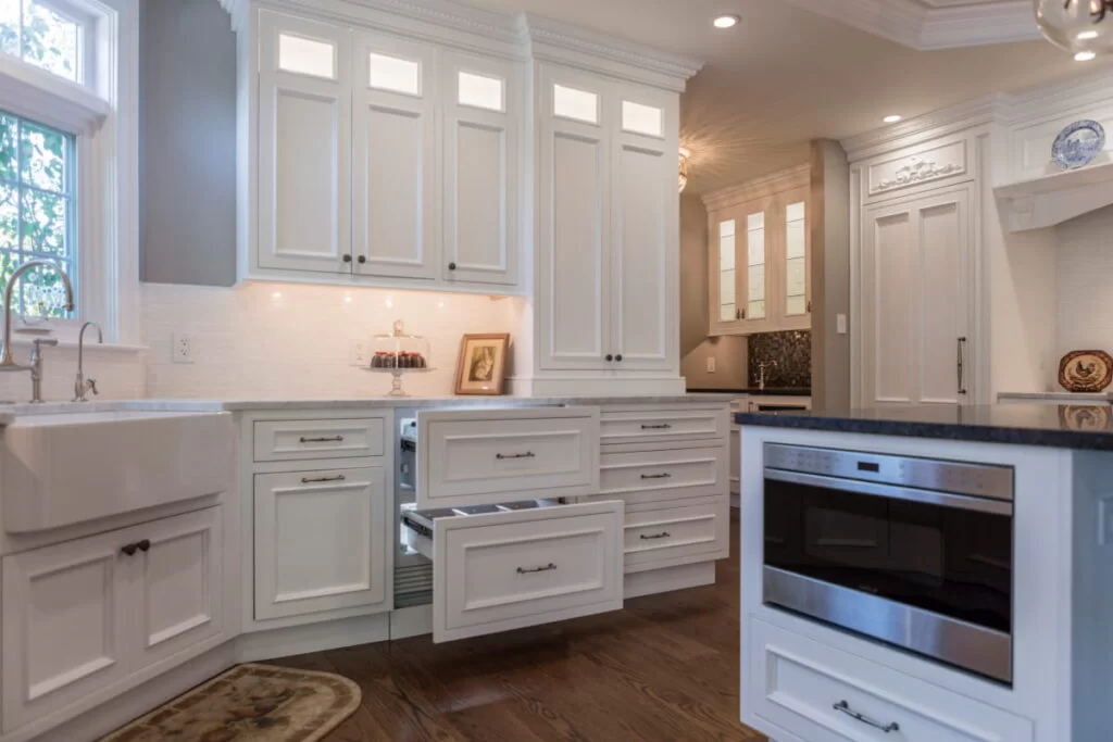 custom cabinets newtown